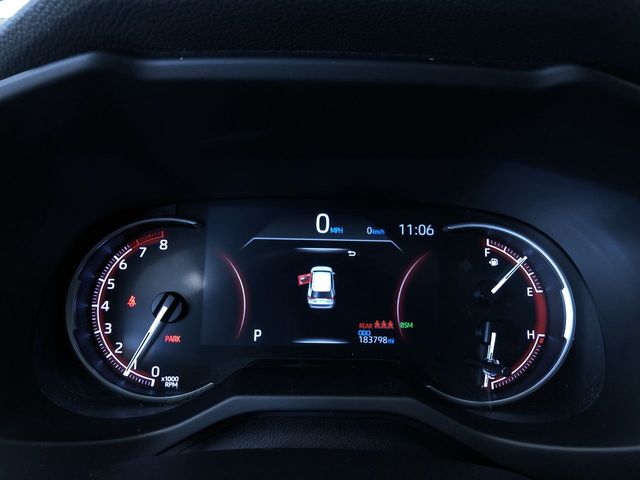 Thumbnail: 2021 Toyota RAV4 - 17