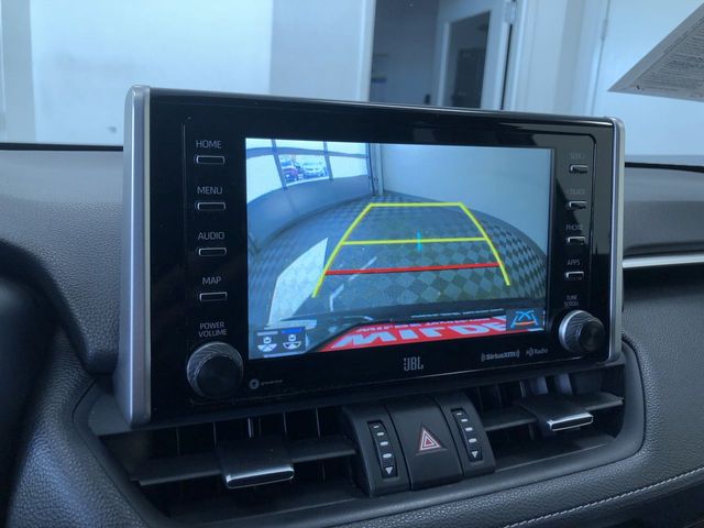 Thumbnail: 2021 Toyota RAV4 - 25