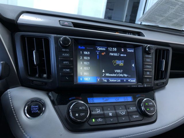 Thumbnail: 2018 Toyota RAV4 - 33