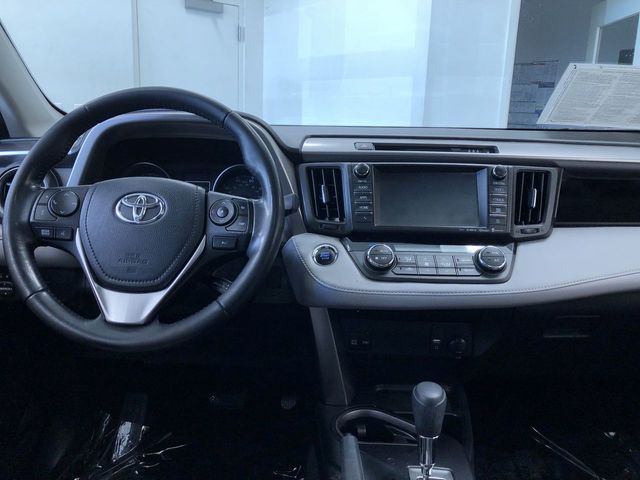 Thumbnail: 2018 Toyota RAV4 - 2