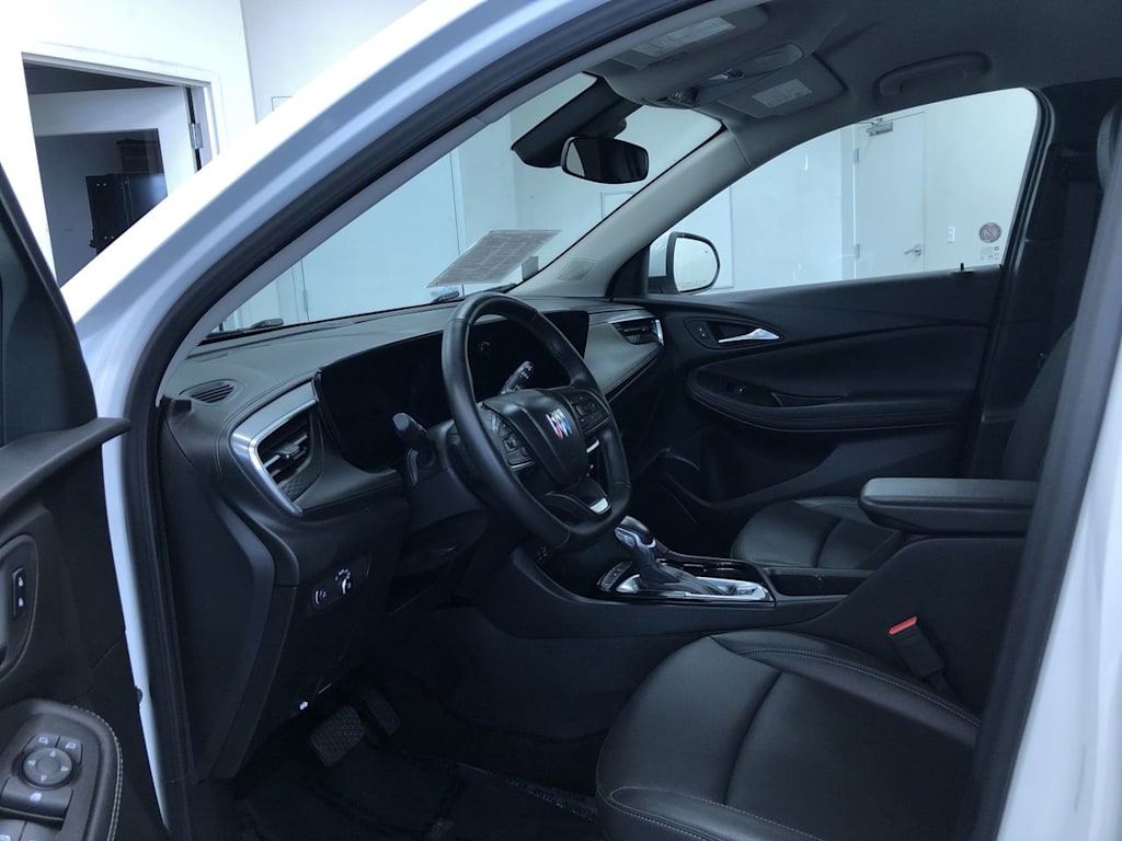 2024 Buick Encore GX Sport Touring 2
