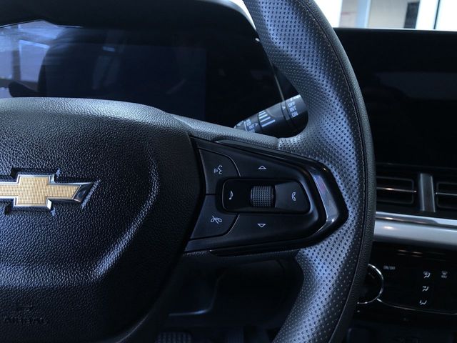 Thumbnail: 2025 Chevrolet Trax - 32