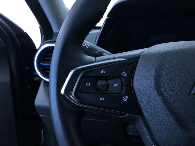 Thumbnail: 2025 Chevrolet Trax - 30