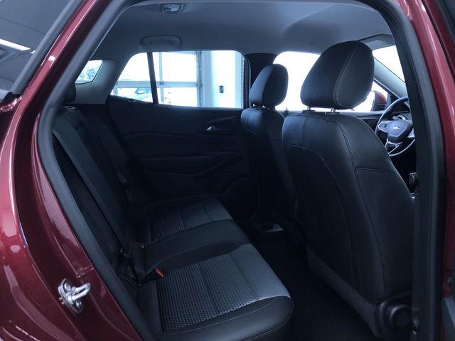 Thumbnail: 2025 Chevrolet Trax - 27