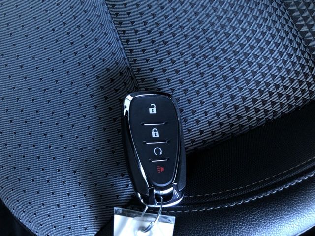 Thumbnail: 2025 Chevrolet Trax - 16