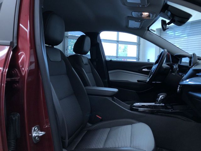 Thumbnail: 2025 Chevrolet Trax - 10