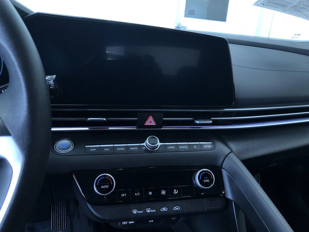 2024 Hyundai Elantra SEL 14