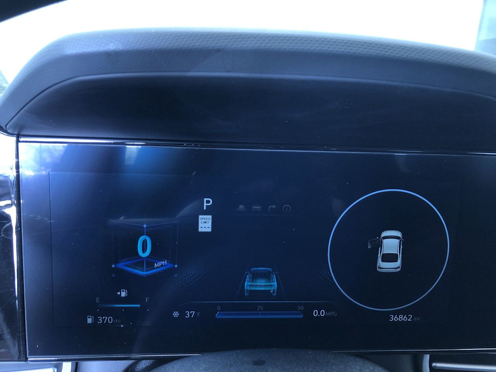 2024 Hyundai Elantra SEL 16