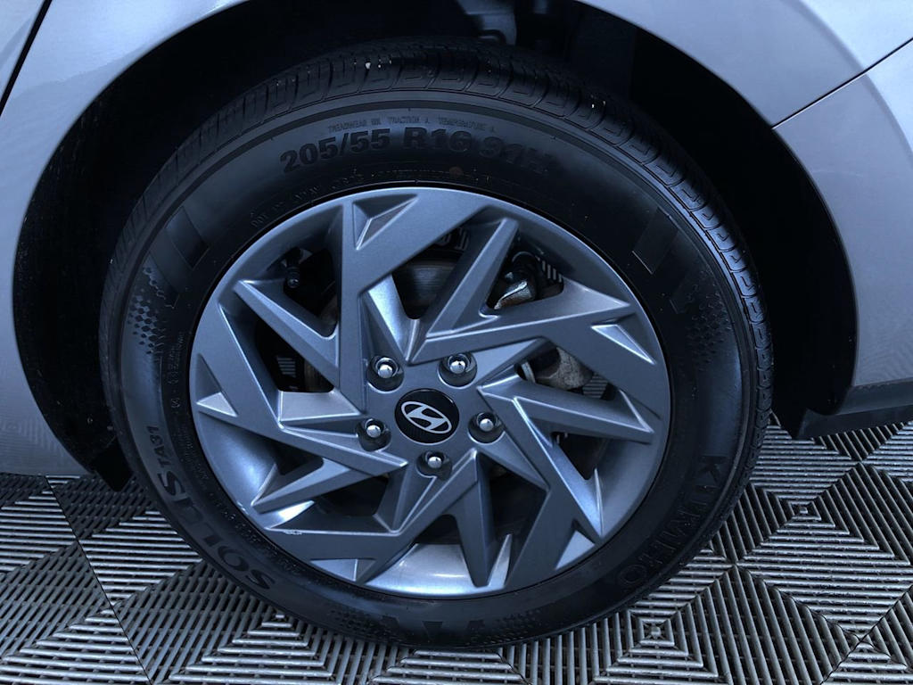 2024 Hyundai Elantra SEL 8