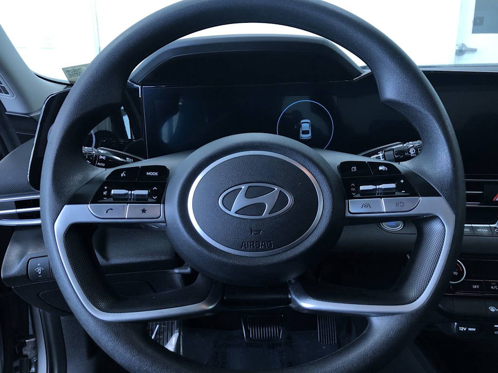 2024 Hyundai Elantra SEL 13