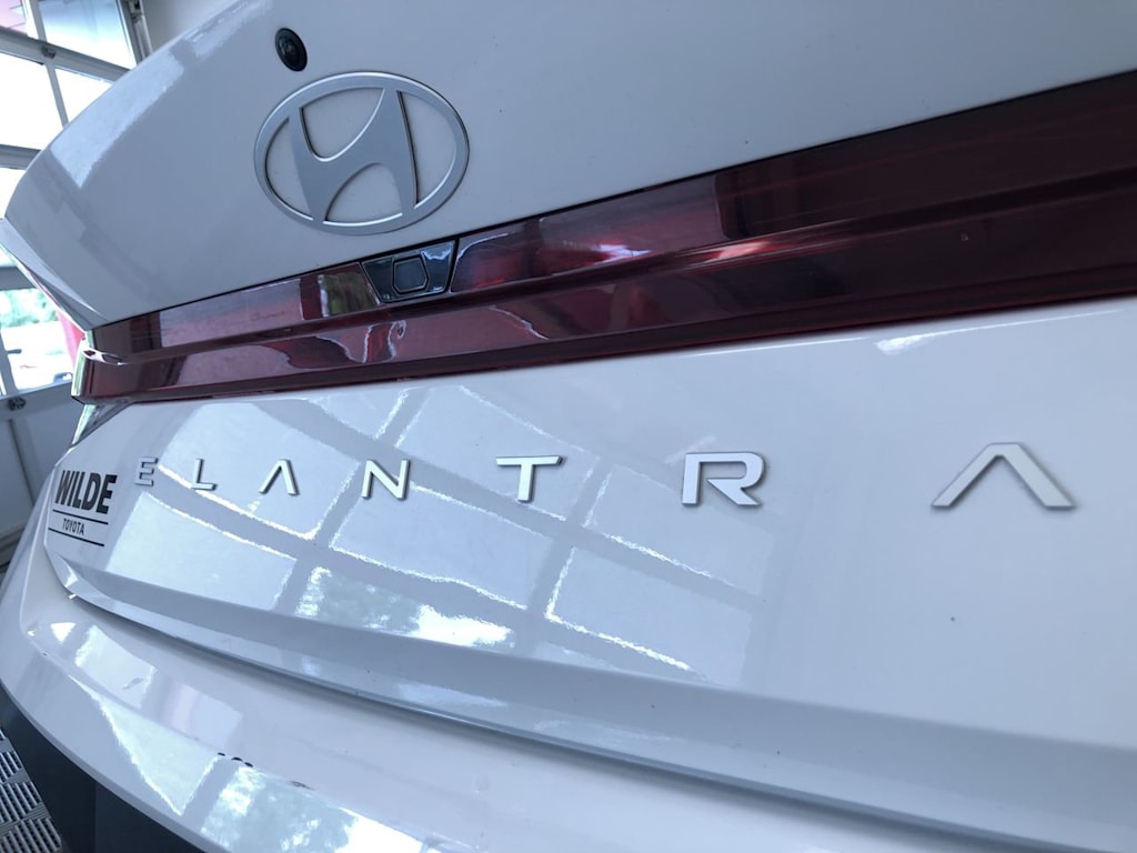 2024 Hyundai Elantra SEL 25