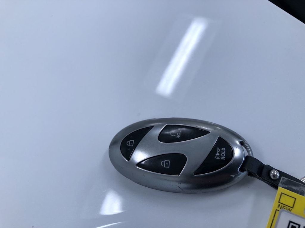2024 Hyundai Elantra SEL 16
