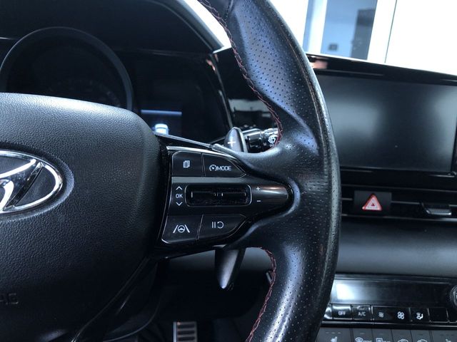 Thumbnail: 2022 Hyundai Elantra - 29