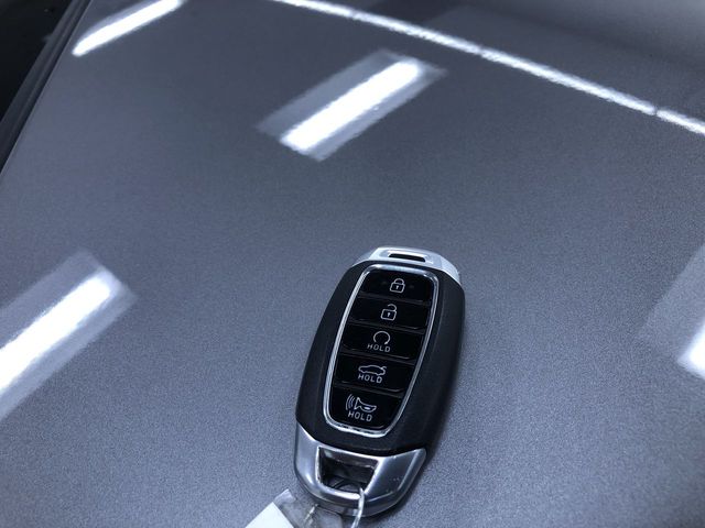 Thumbnail: 2022 Hyundai Elantra - 15