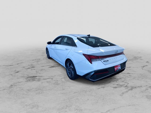 Thumbnail: 2025 Hyundai Elantra - 19