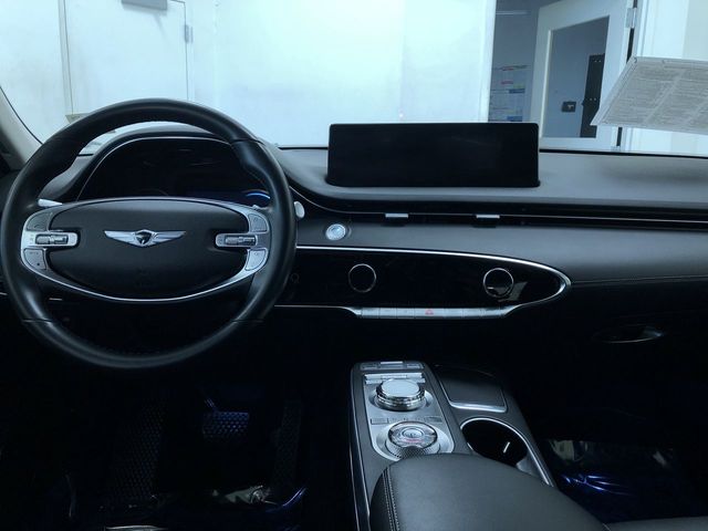 Thumbnail: 2023 Genesis GV70 - 2