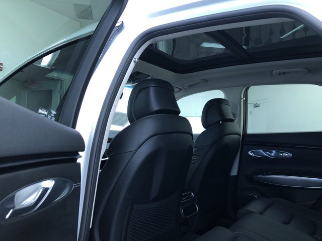 Thumbnail: 2023 Genesis GV70 - 11