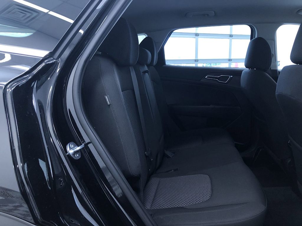 2024 Kia Sportage LX 29