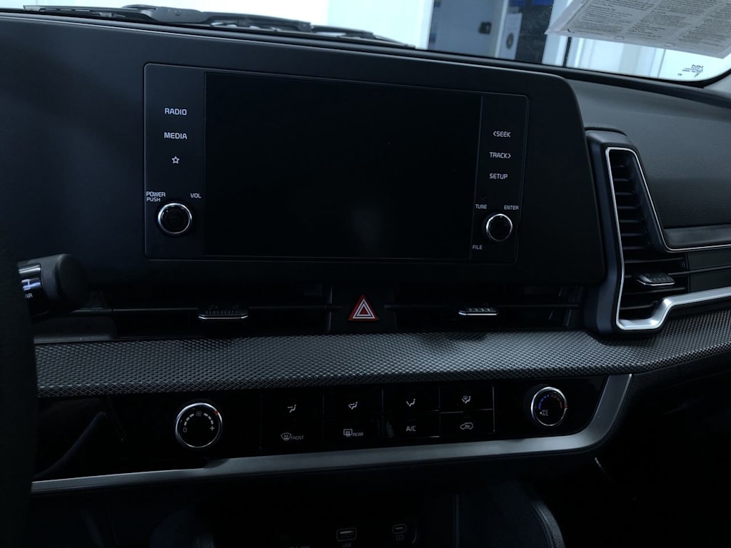 2024 Kia Sportage LX 14