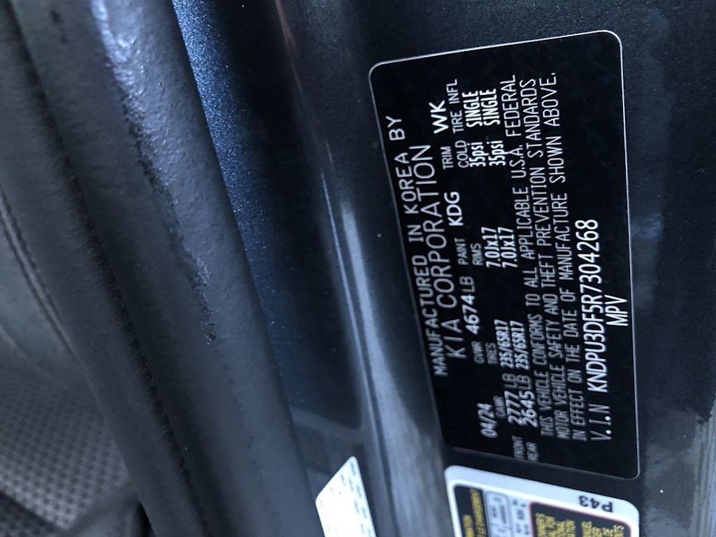 2024 Kia Sportage LX 18