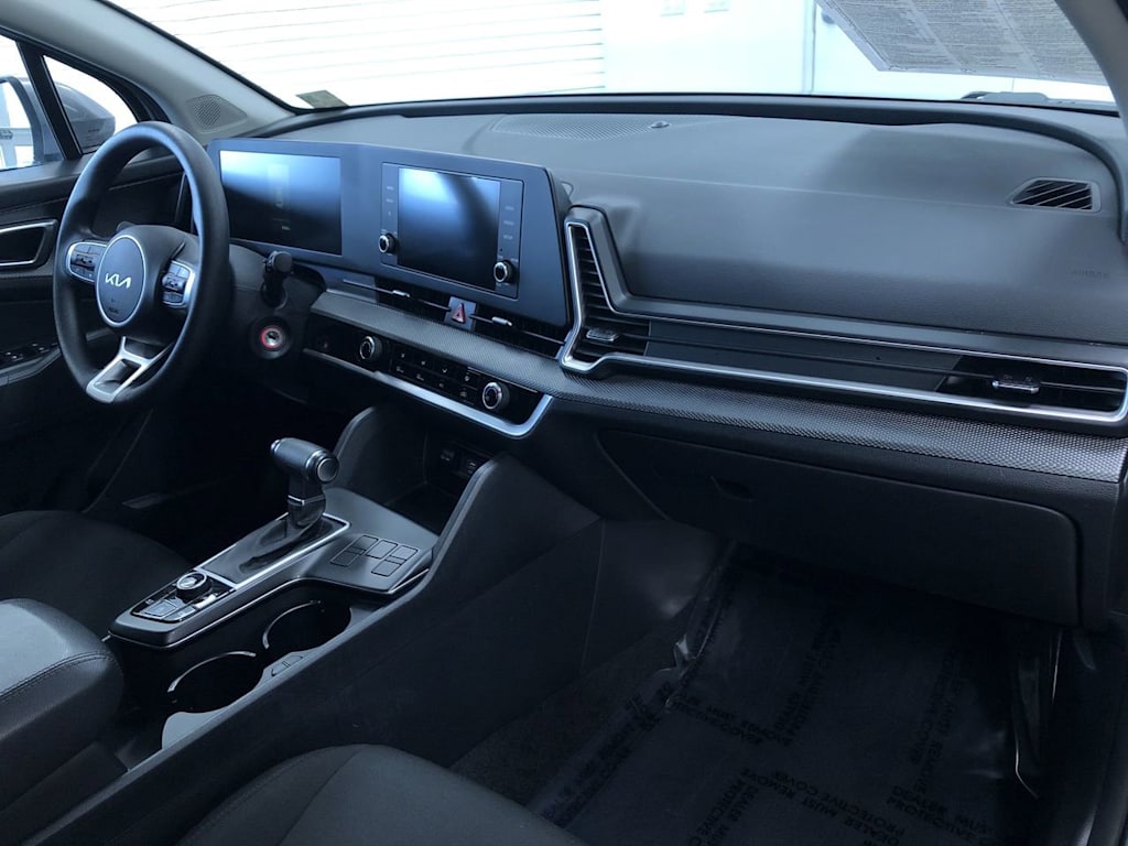 2024 Kia Sportage LX 9