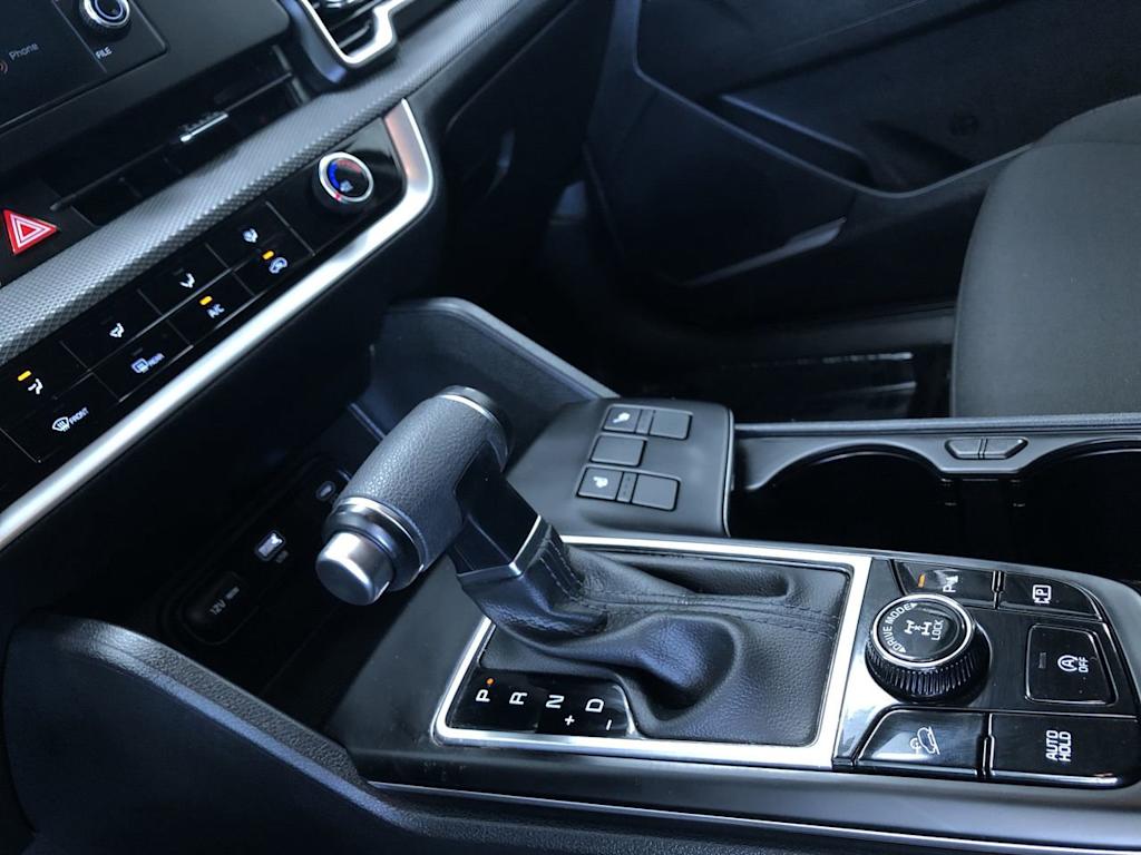 2024 Kia Sportage LX 15