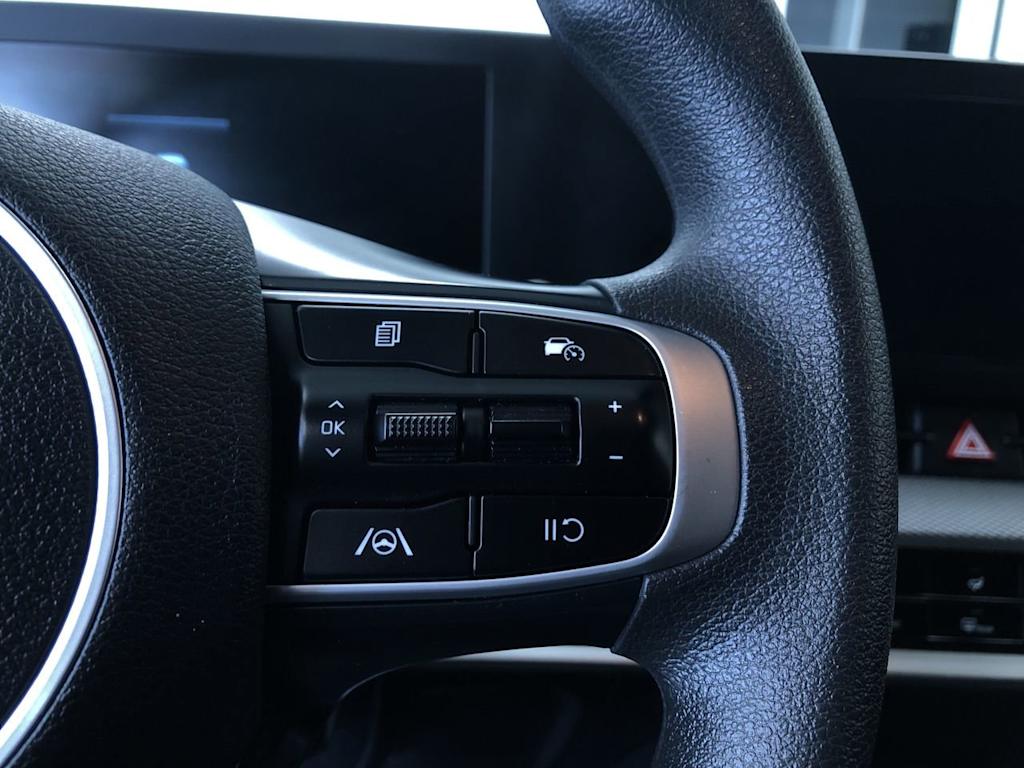 2024 Kia Sportage LX 31