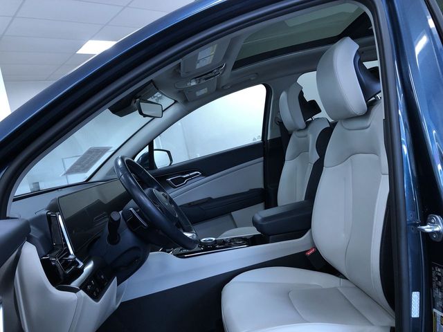 Thumbnail: 2023 Kia Sportage - 10