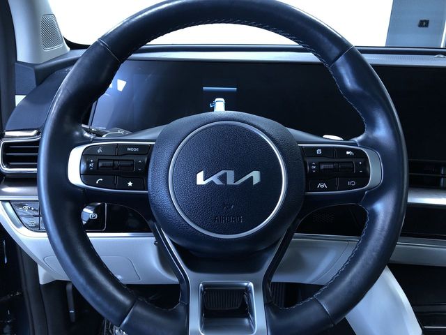 Thumbnail: 2023 Kia Sportage - 12