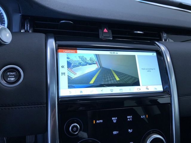 Thumbnail: 2020 Land Rover Discovery Sport - 32