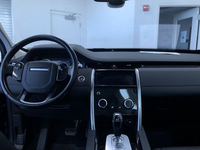 Thumbnail: 2020 Land Rover Discovery Sport - 9