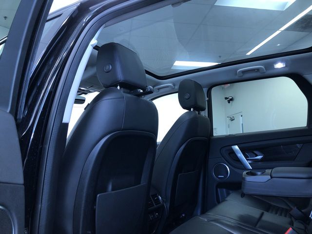 Thumbnail: 2020 Land Rover Discovery Sport - 12