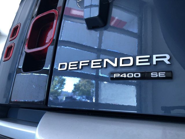 Thumbnail: 2020 Land Rover Defender - 7