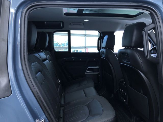 Thumbnail: 2020 Land Rover Defender - 26