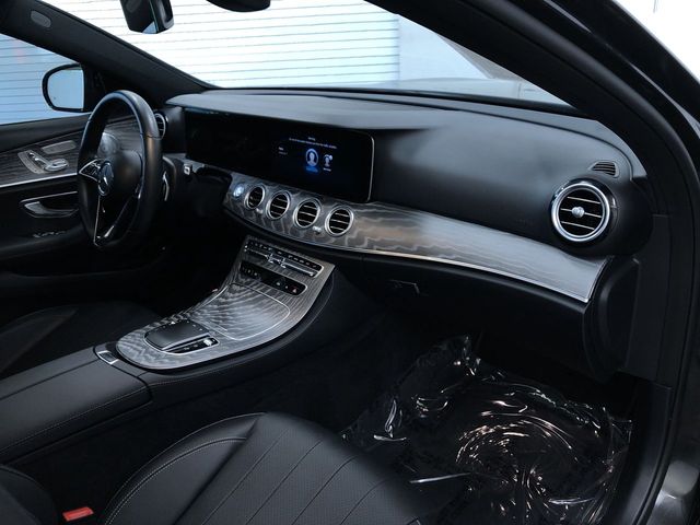 Thumbnail: 2021 Mercedes-Benz E-Class - 13