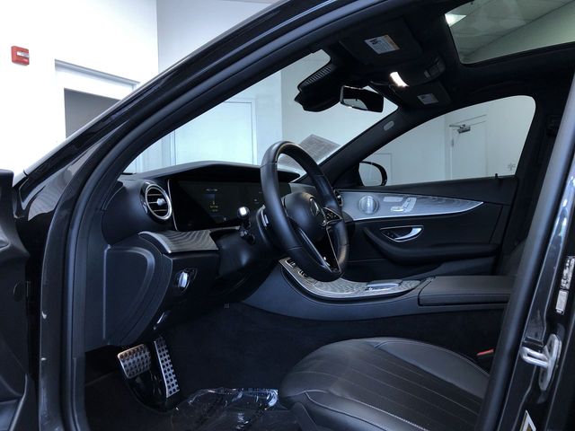 Thumbnail: 2021 Mercedes-Benz E-Class - 2