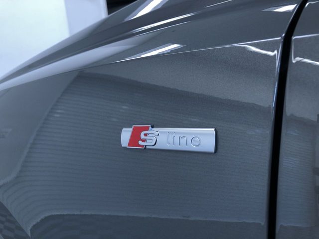 Thumbnail: 2021 Audi Q3 - 7