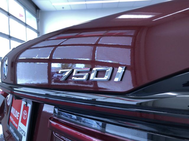 Thumbnail: 2022 BMW 7 Series - 26