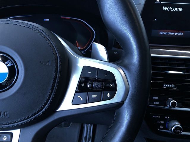 Thumbnail: 2020 BMW 5 Series - 32