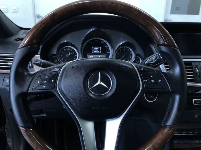 Thumbnail: 2012 Mercedes-Benz E-Class - 14