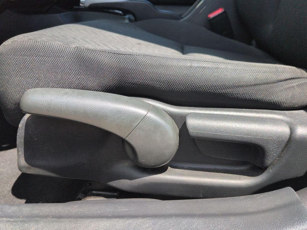Thumbnail: 2014 Honda Civic - 26