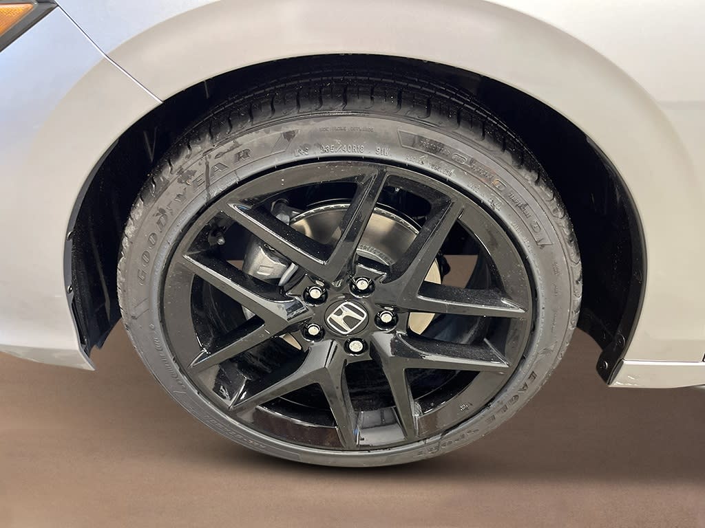 2025 Honda Civic Sport 8