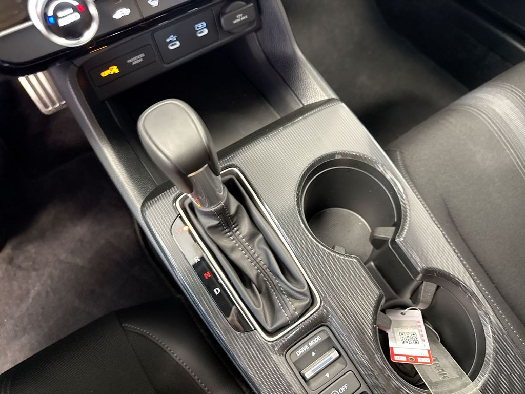 Thumbnail: 2025 Honda Civic - 17