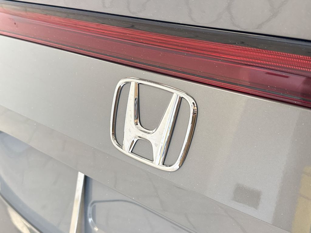 Thumbnail: 2025 Honda Civic - 25