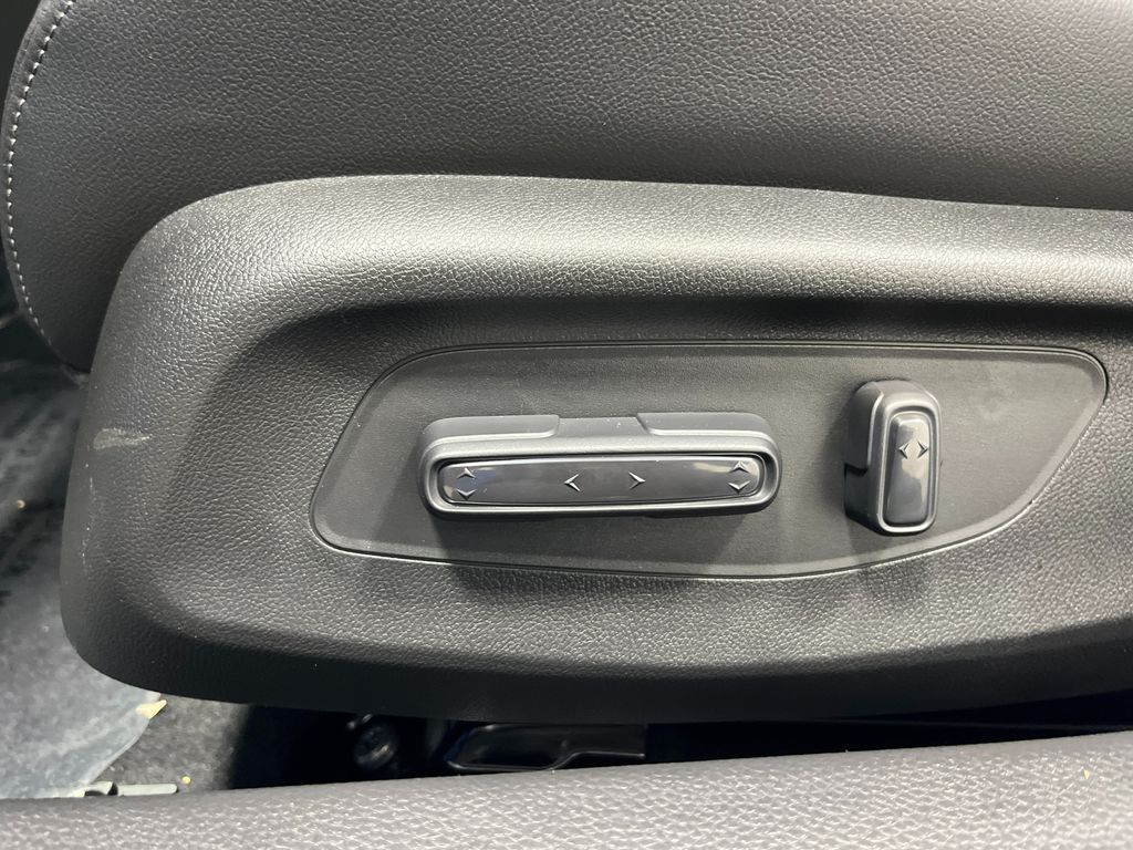 Thumbnail: 2026 Honda Civic - 22