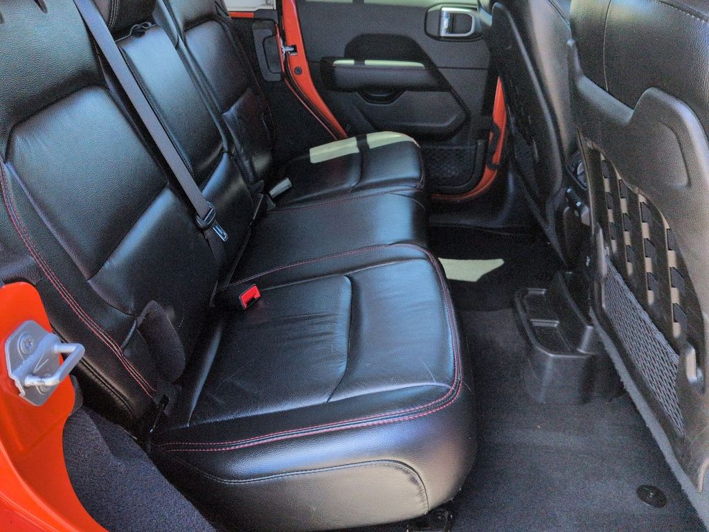 Thumbnail: 2019 Jeep Wrangler - 28