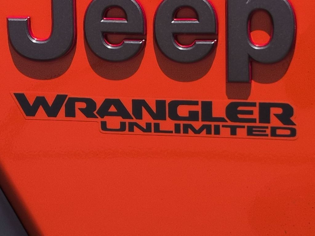Thumbnail: 2019 Jeep Wrangler - 25