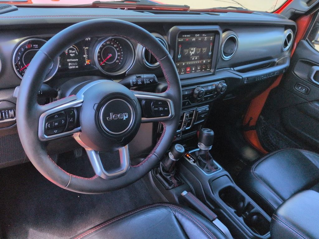 Thumbnail: 2019 Jeep Wrangler - 2