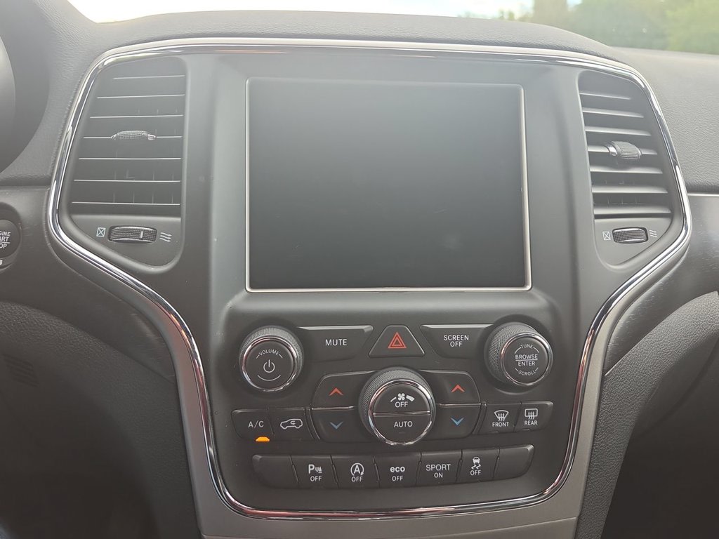 Thumbnail: 2018 Jeep Grand Cherokee - 14