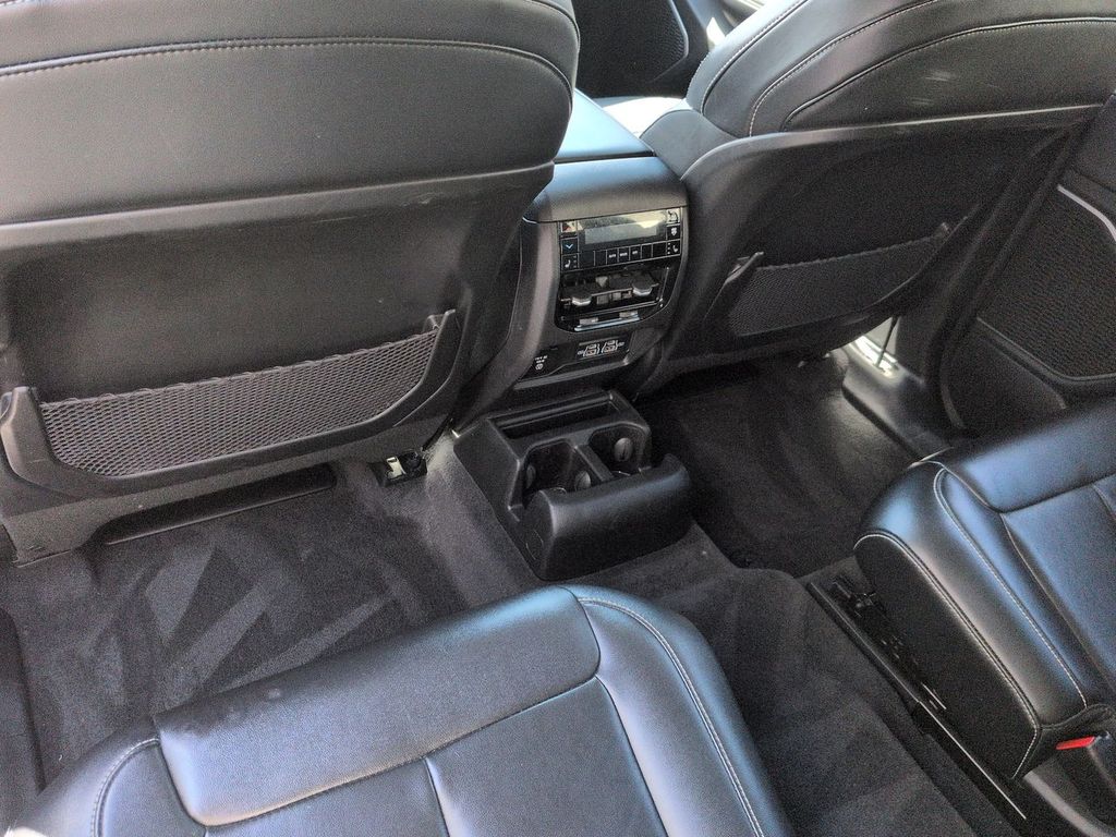 Thumbnail: 2021 Jeep Grand Cherokee L - 26